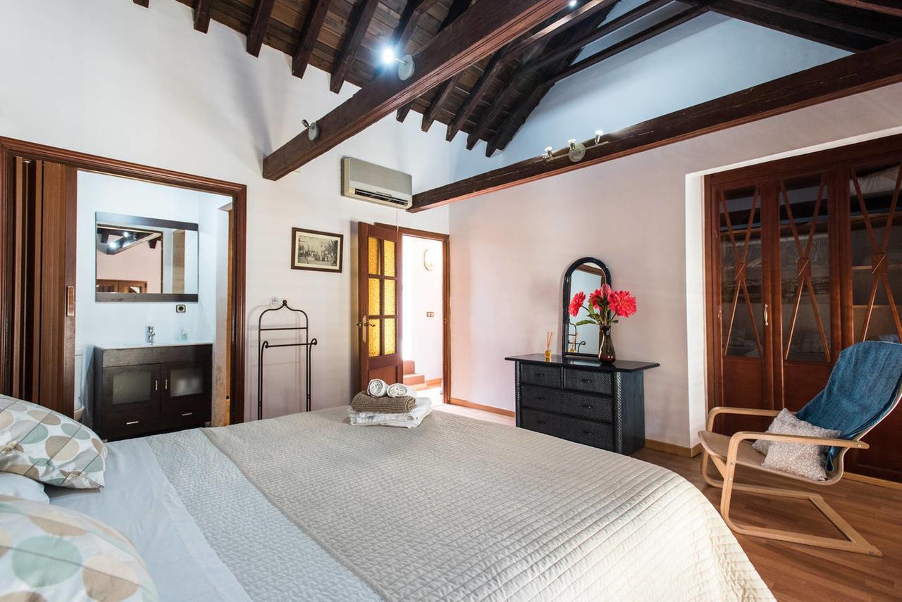 The Bell Ringer House Apartment Sevilla Exterior foto